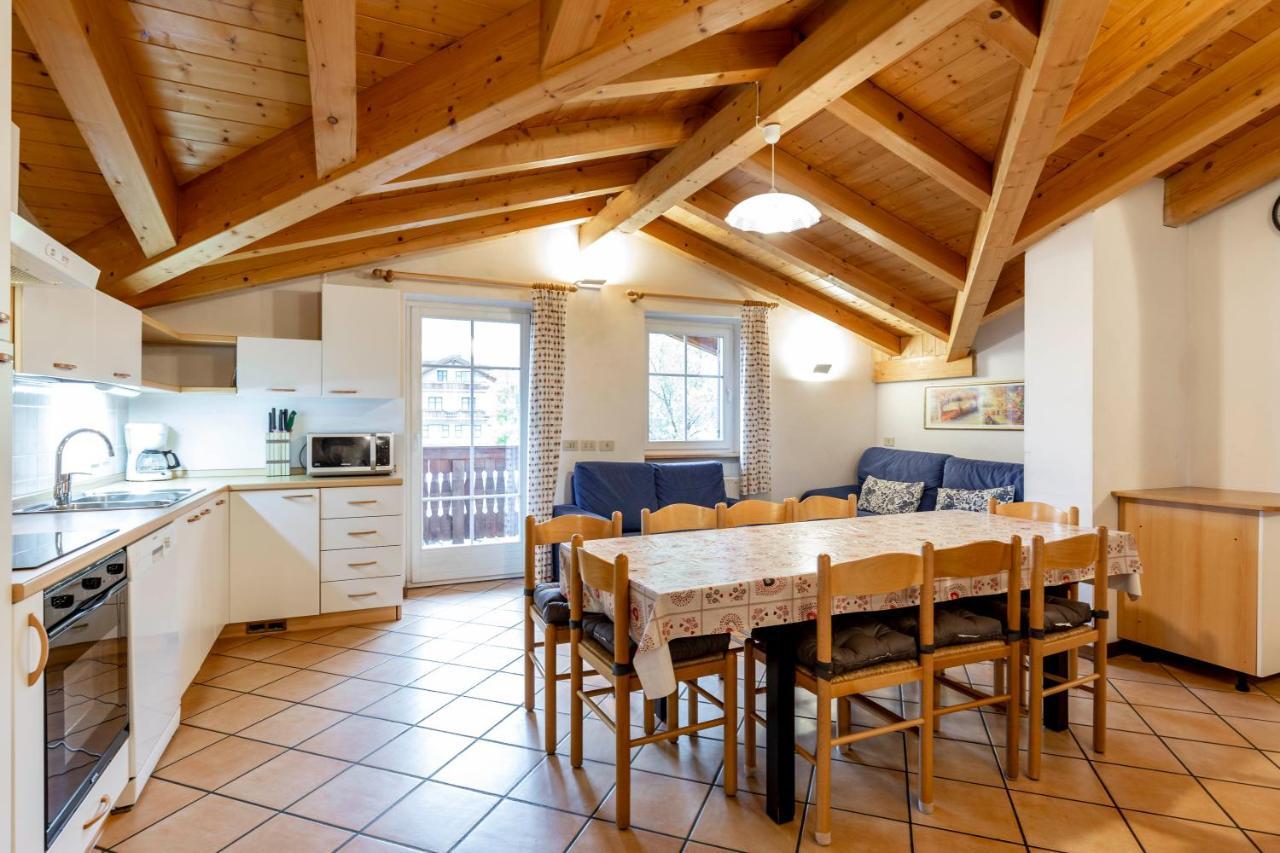 Casa Riz Lägenhet Campitello di Fassa Exteriör bild