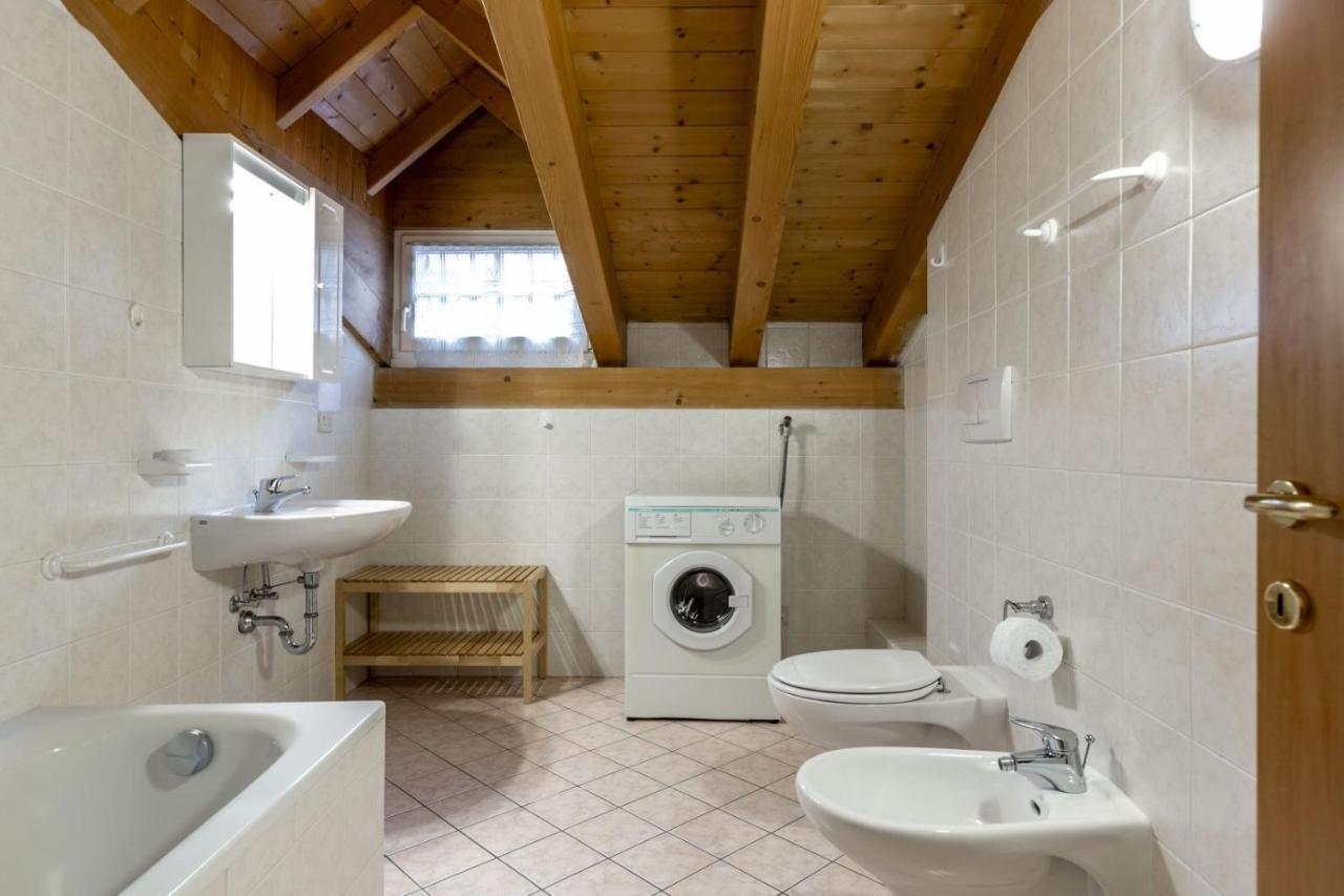 Casa Riz Lägenhet Campitello di Fassa Exteriör bild
