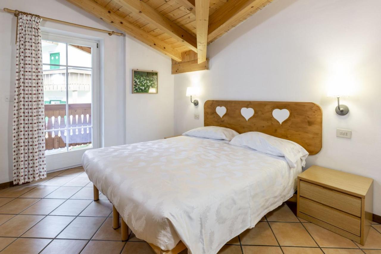 Casa Riz Lägenhet Campitello di Fassa Exteriör bild